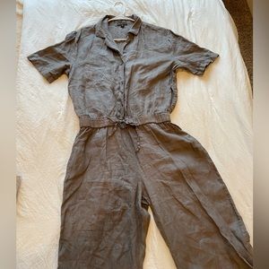 James Perse linen jumpsuit size 2 (medium)